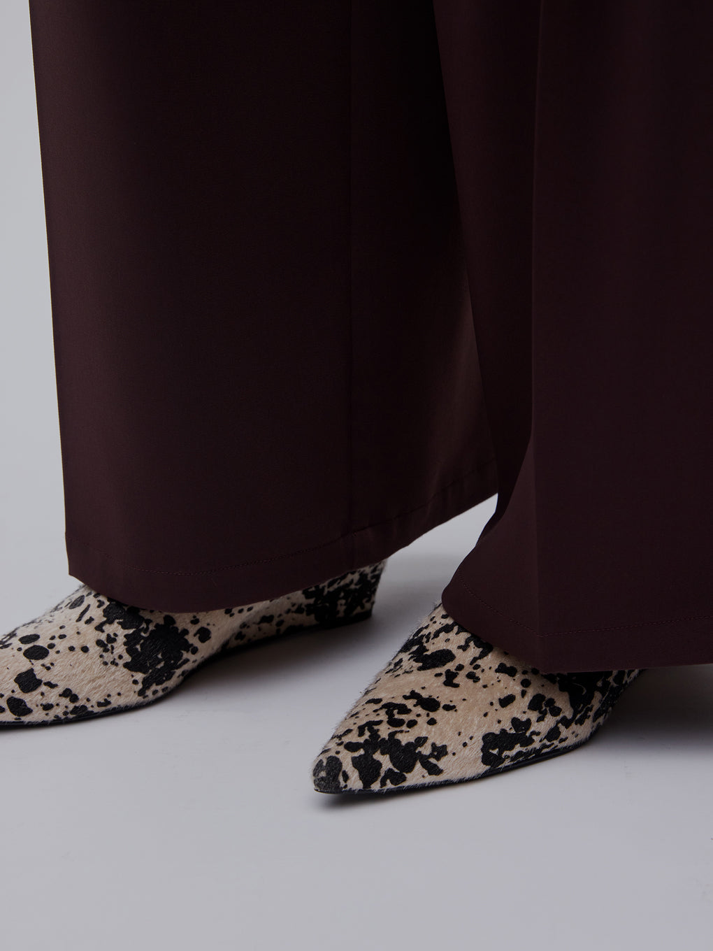 POINTED TOE WEDGE SOLE MULES