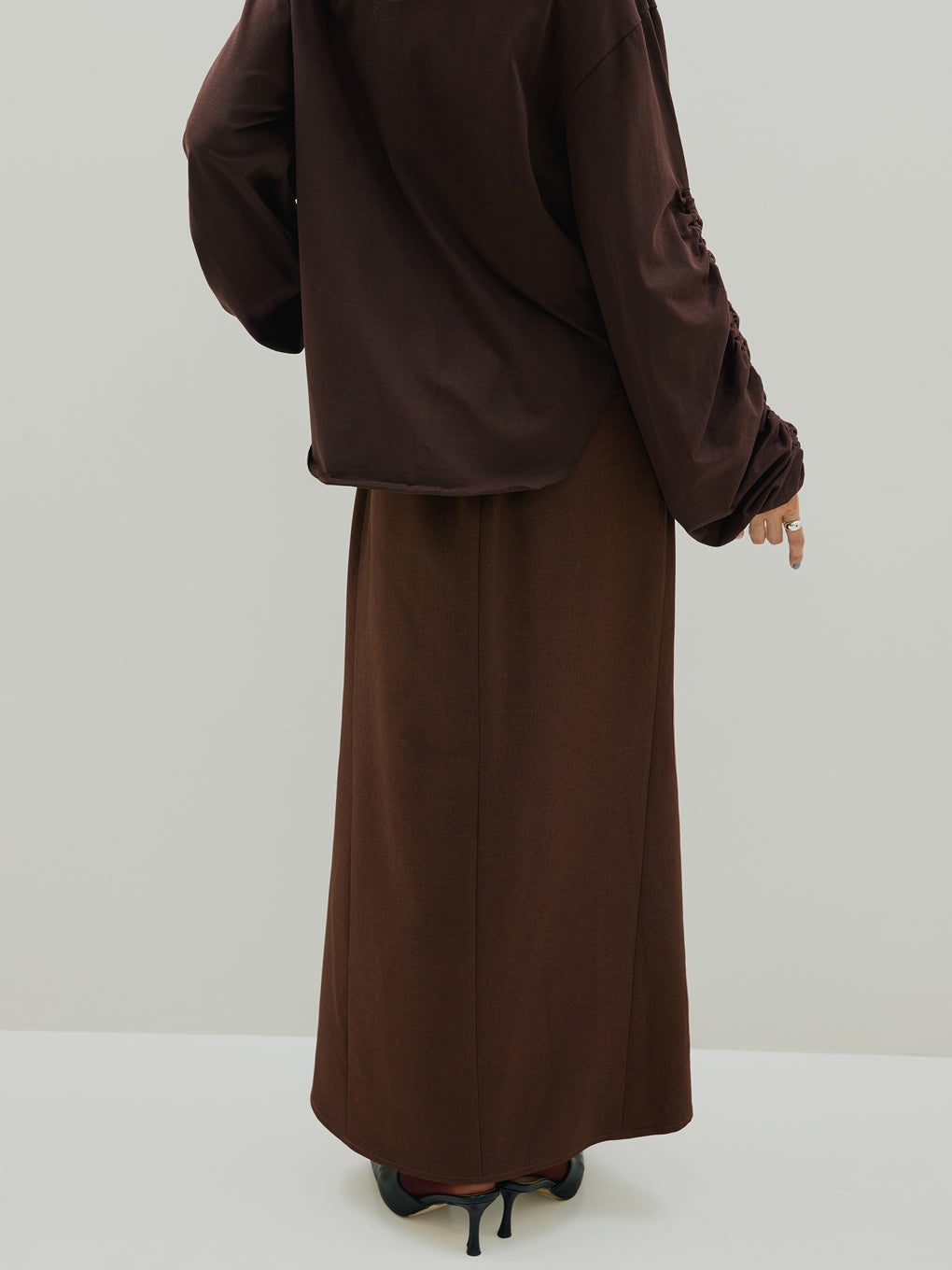 UND CENTER FLARE SKIRT