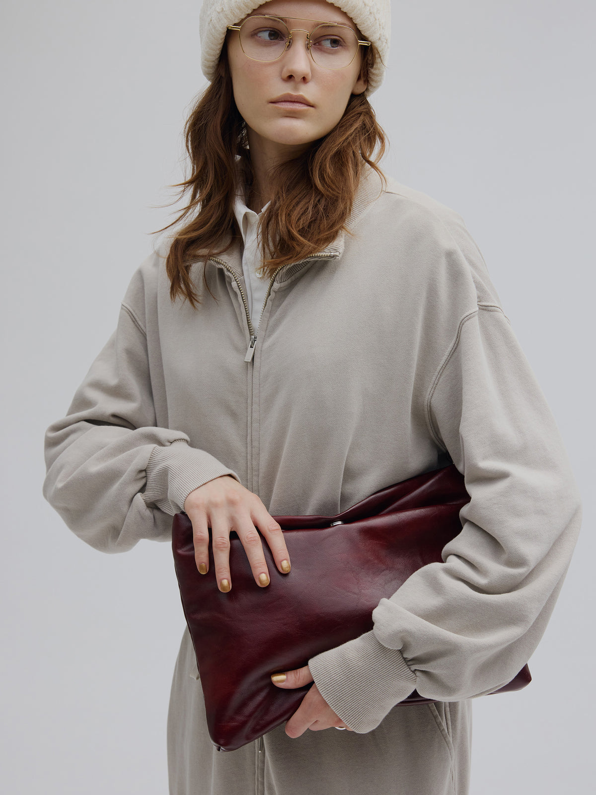 METAL MOTIF LEATHER BAG