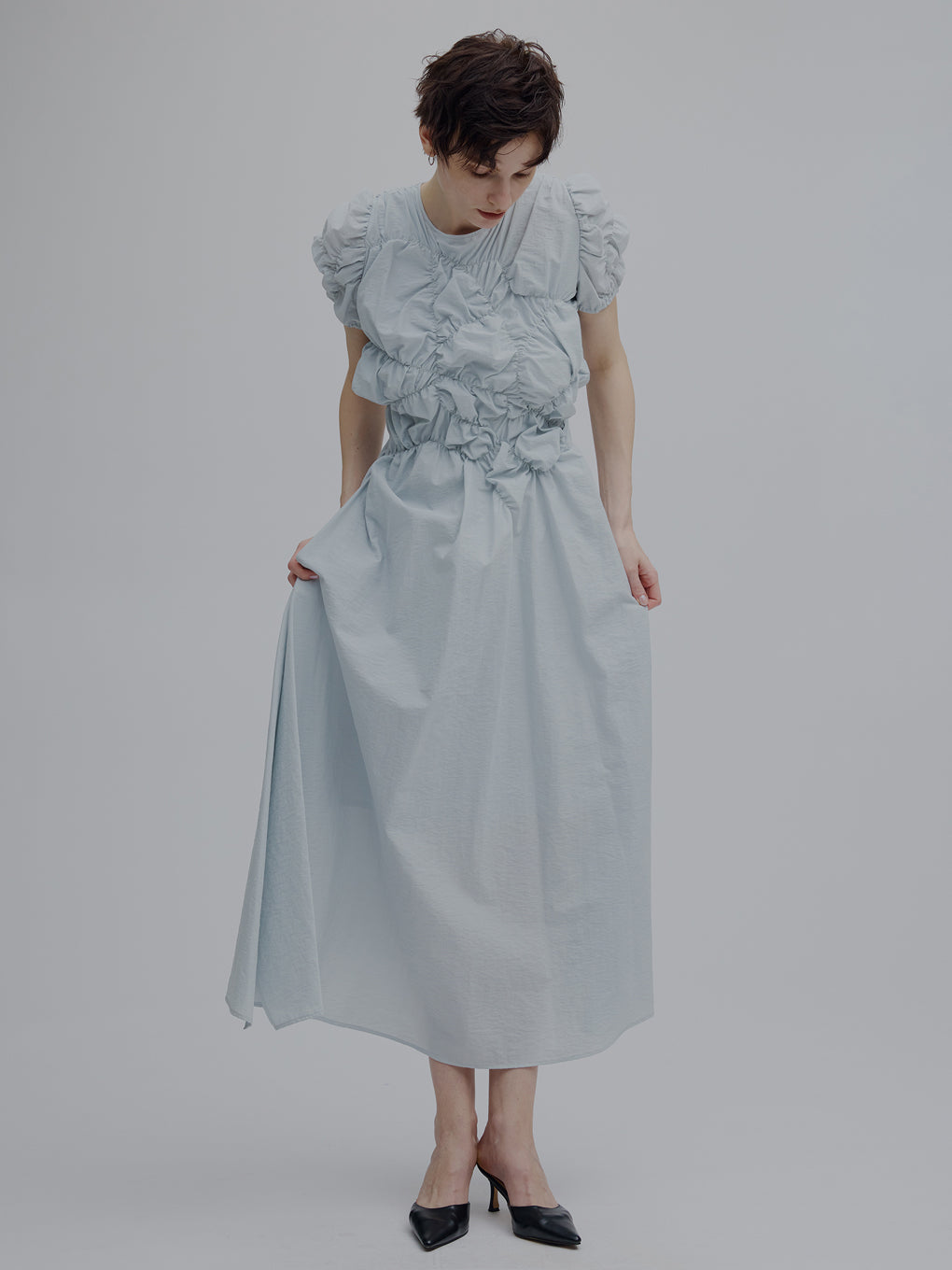 BUMPY GATHER FLARE DRESS