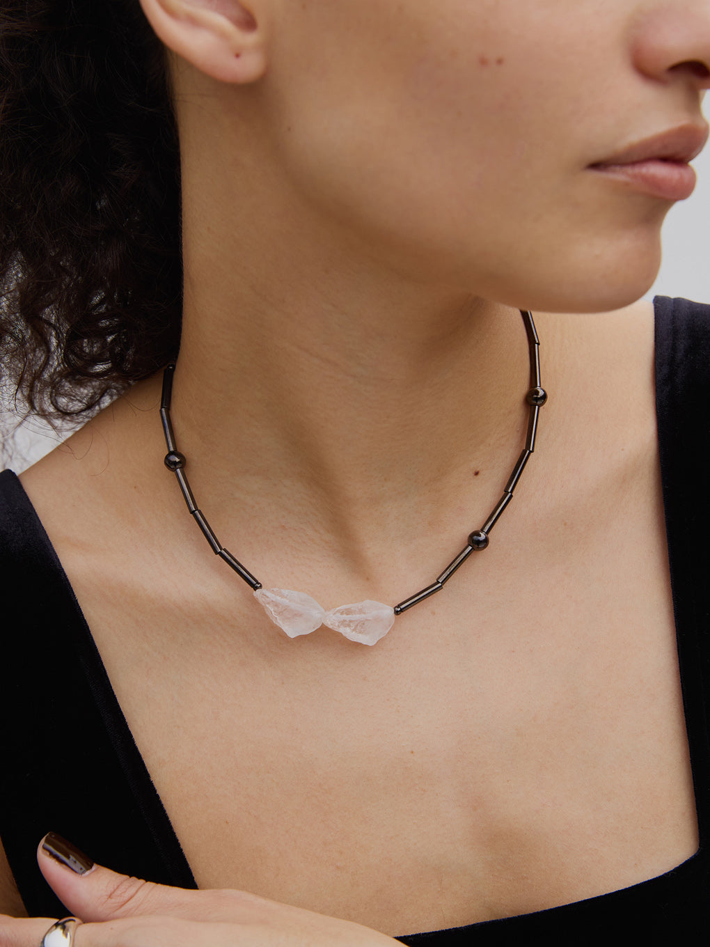 UND NICKEL FREE JEWELRY ICE NECKLACE