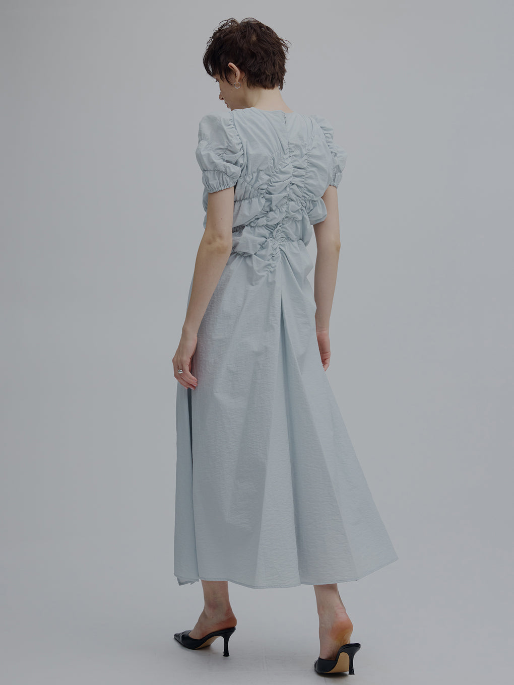 BUMPY GATHER FLARE DRESS