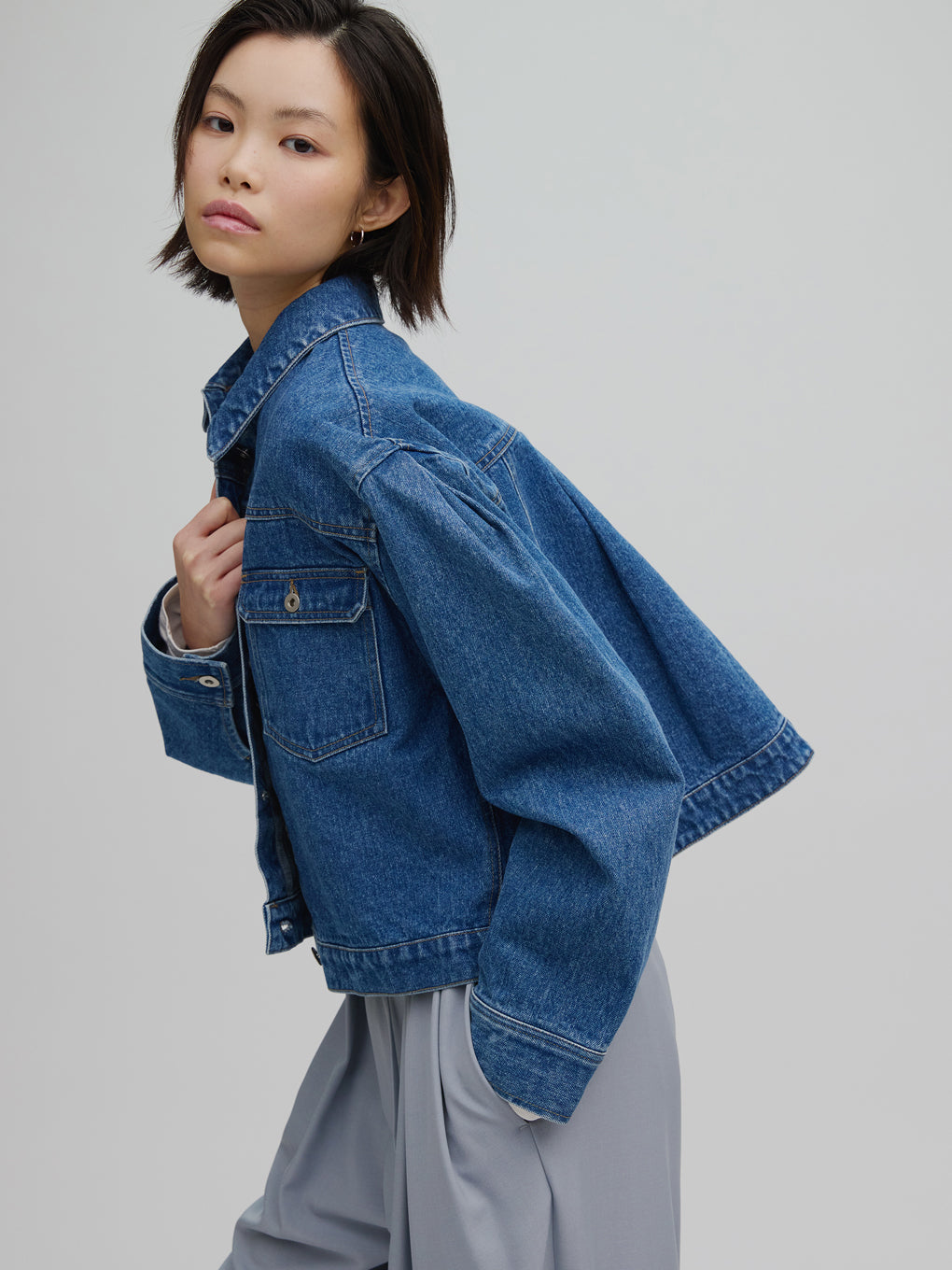 JAPAN MADE BACK FLARE DENIM JACKET