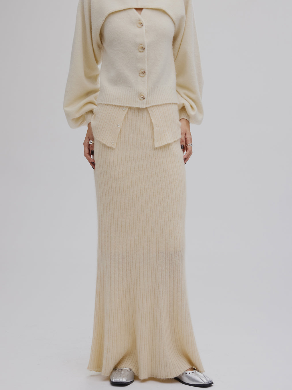 UND RACCOON BLEND KNIT SKIRT