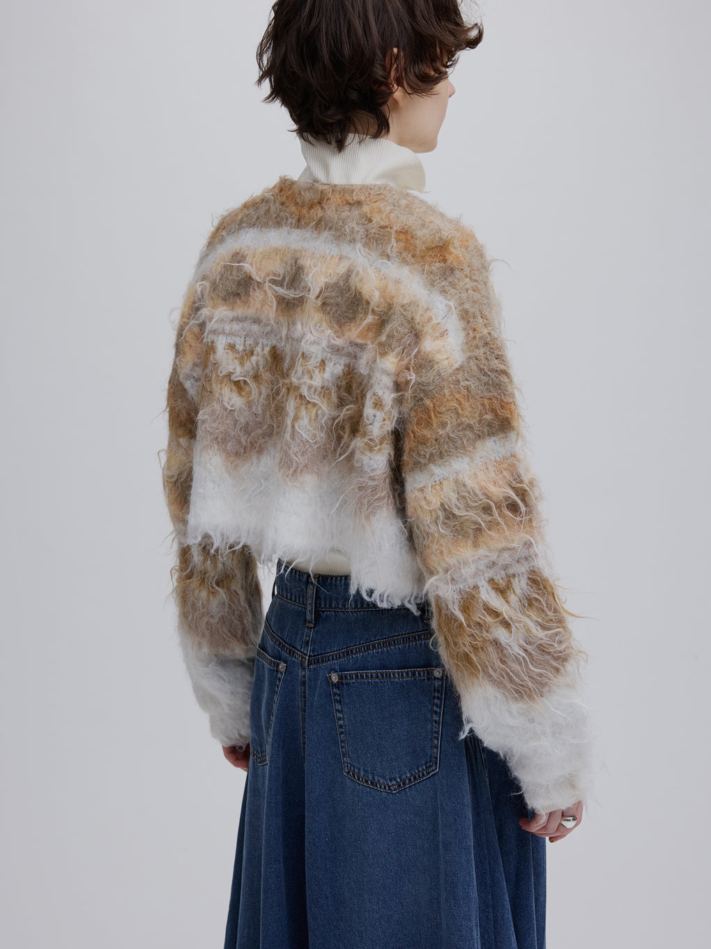 MONSTER SHAGGY SHORT KNIT CARDIGAN
