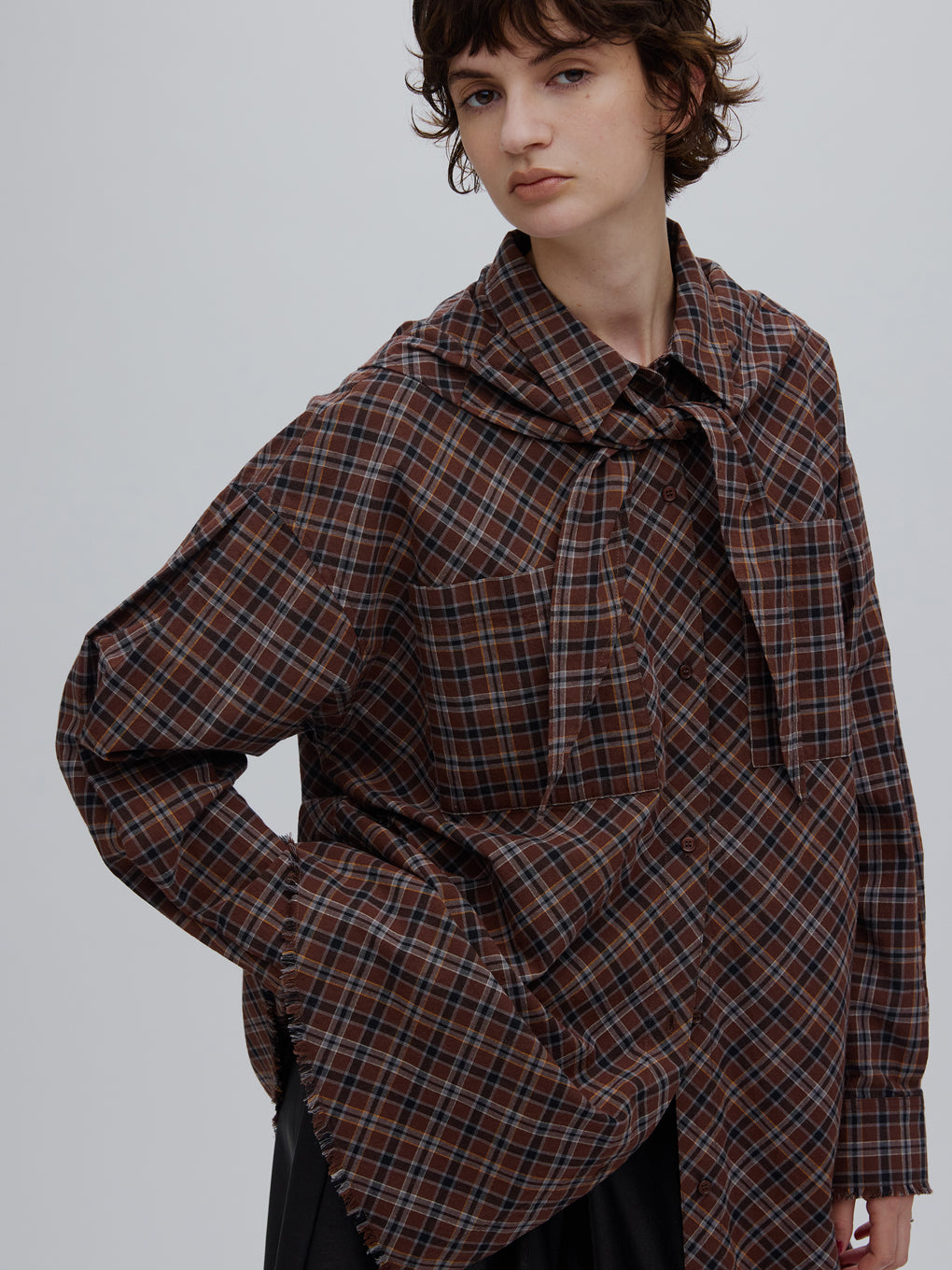 CHECK SCARF SET FRINGE SHIRT