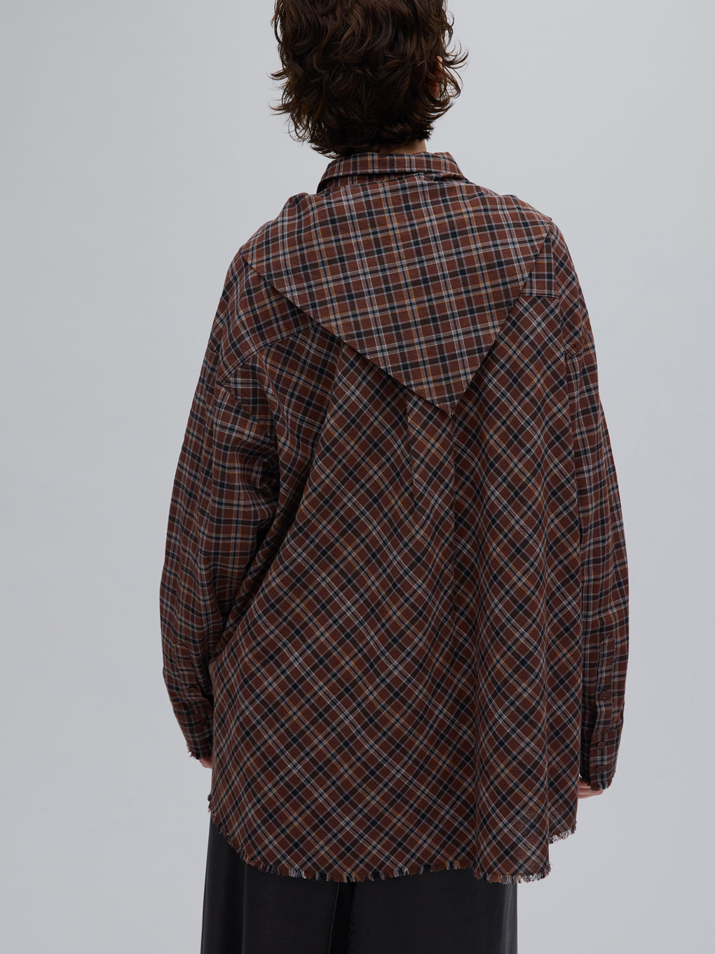 CHECK SCARF SET FRINGE SHIRT