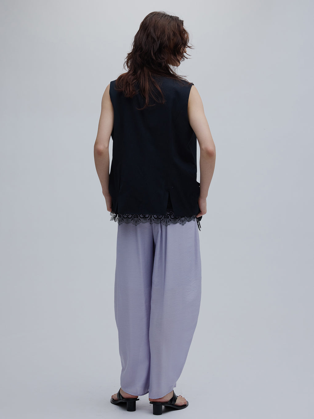 2WAY CREW NECK LACE TAKE OFF VEST