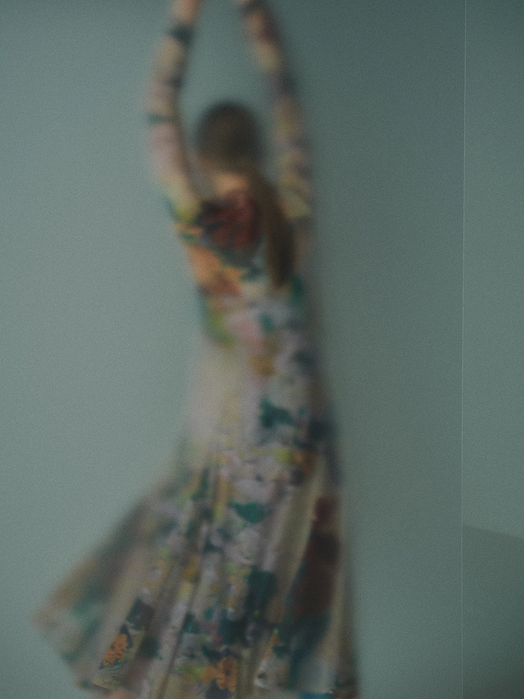 UND WHIPPED FLOWER DRESS
