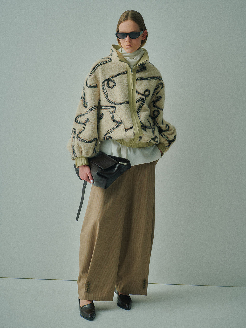 UND REVERSIBLE RIBBON BOA JACKET