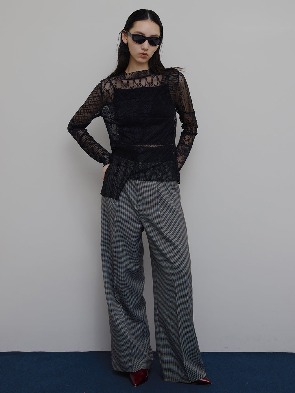 LACE PATCHWORK ASYMMETRY TOP