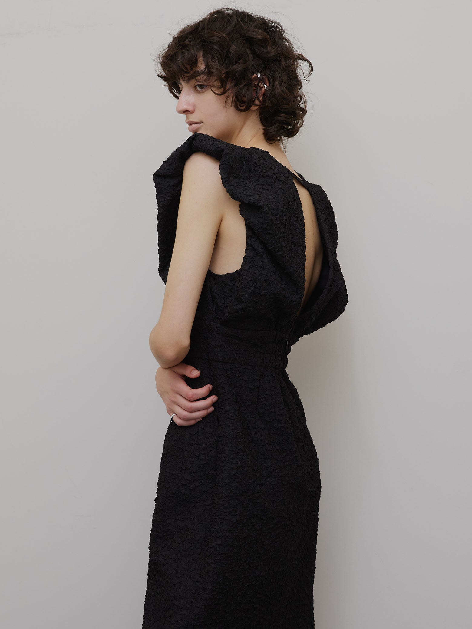 BALLOON SHOULDER DRESS