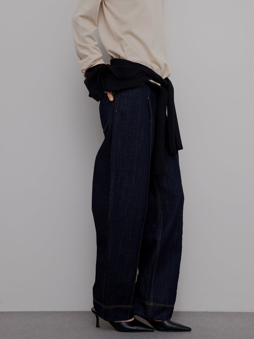 JAPAN MADE CURVE DENIM PANTS