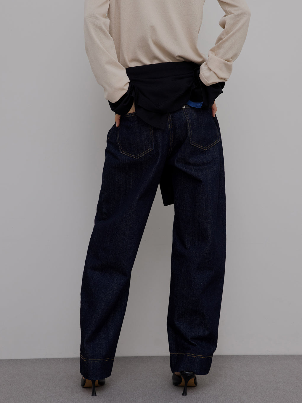 JAPAN MADE CURVE DENIM PANTS