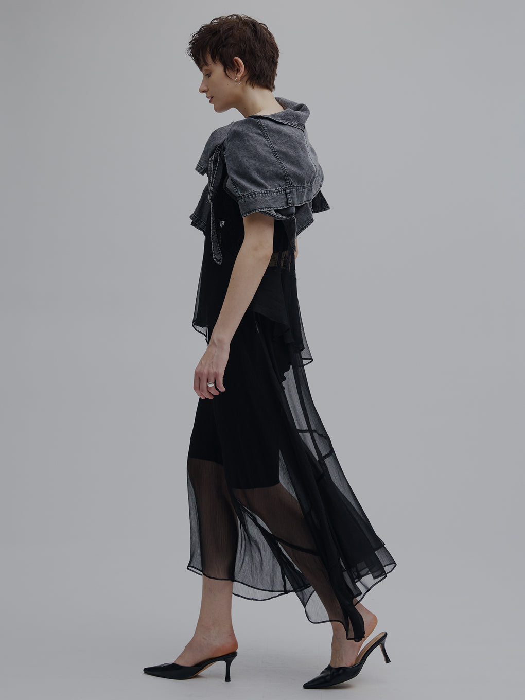 AIRY SHEER LACE CAMISOLE