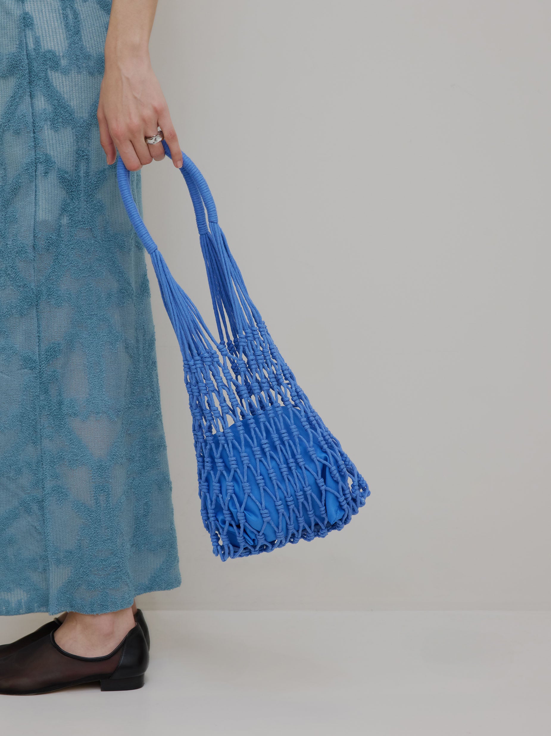 HAND WIDE MESH BAG
