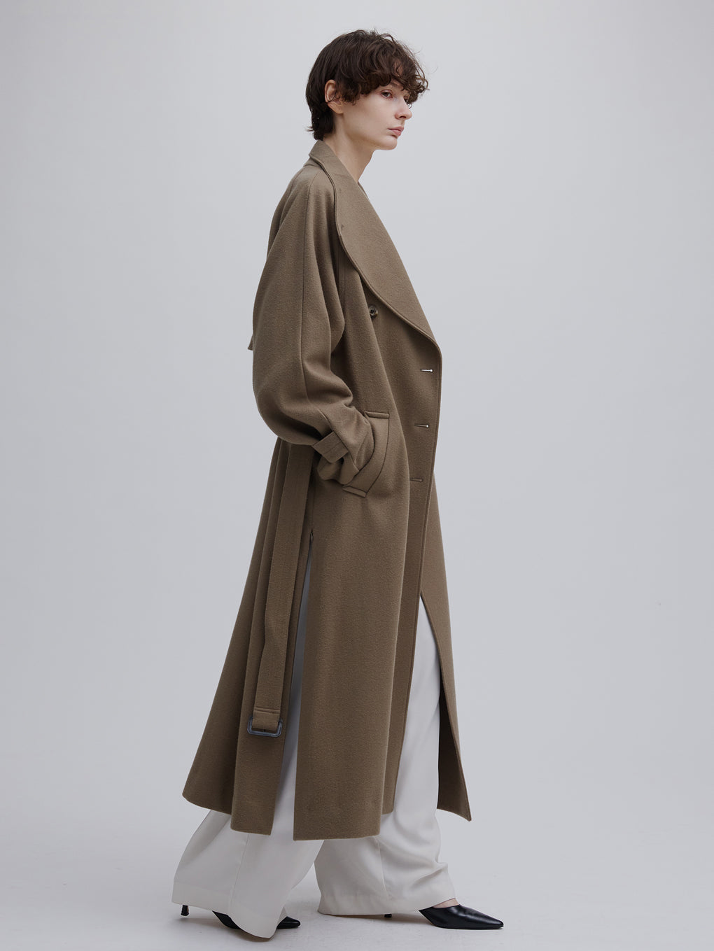 UND WOOL ASYMMETRY STAND COLLAR COAT