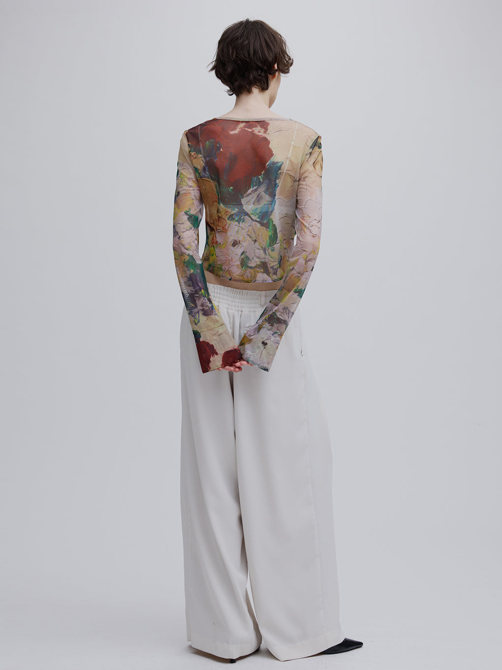 UND WHIPPED FLOWER TOP