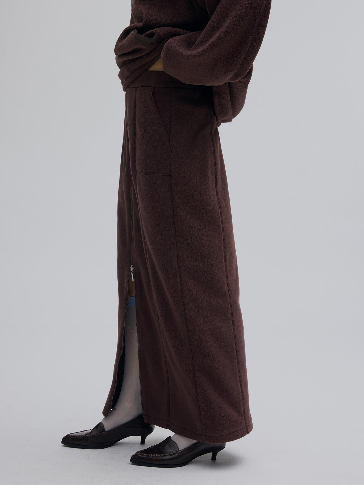 ZIP SLIT FLEECE SKIRT