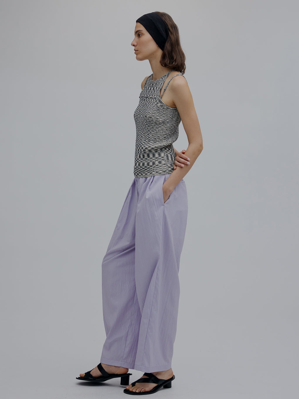 MEDI MULTI TUCK NARROW BELT PANTS