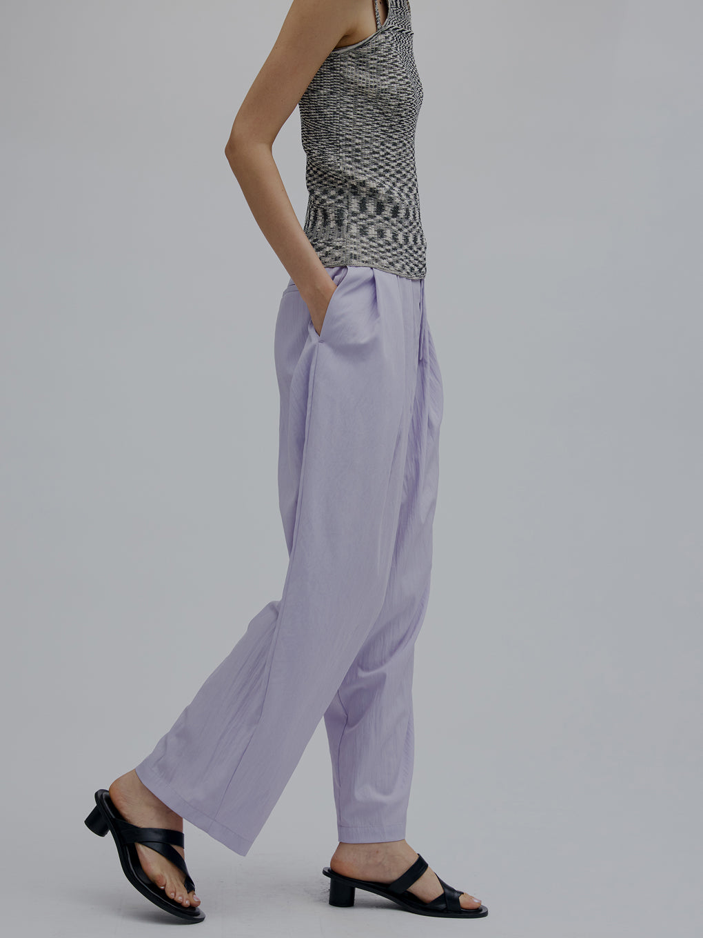 MEDI MULTI TUCK NARROW BELT PANTS