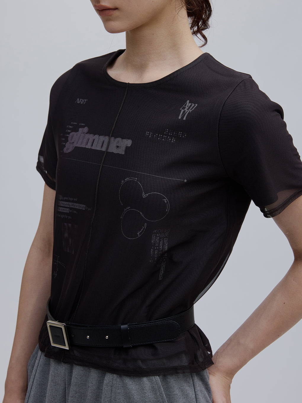 SHEER LAYERED GLIMMER GRAPHIC TEE