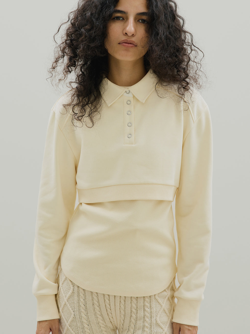 UND BOX SHOULDER CUT TOP