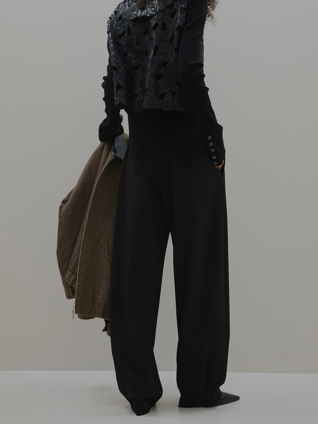 UND TUCK BONTAN PANTS