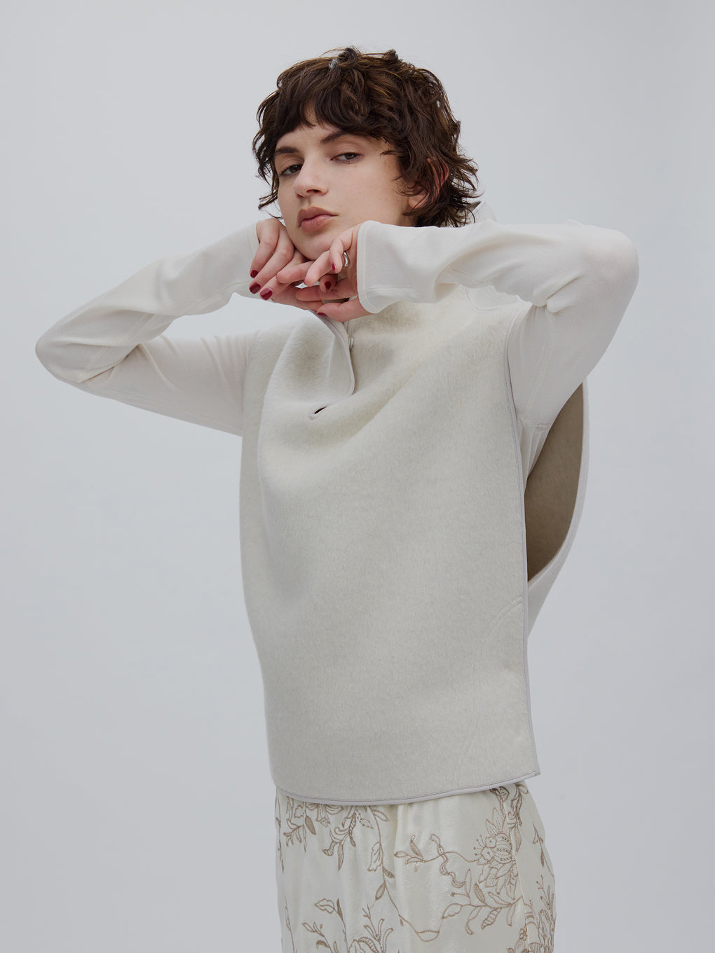 COMPACT WOOL BLEND VEST