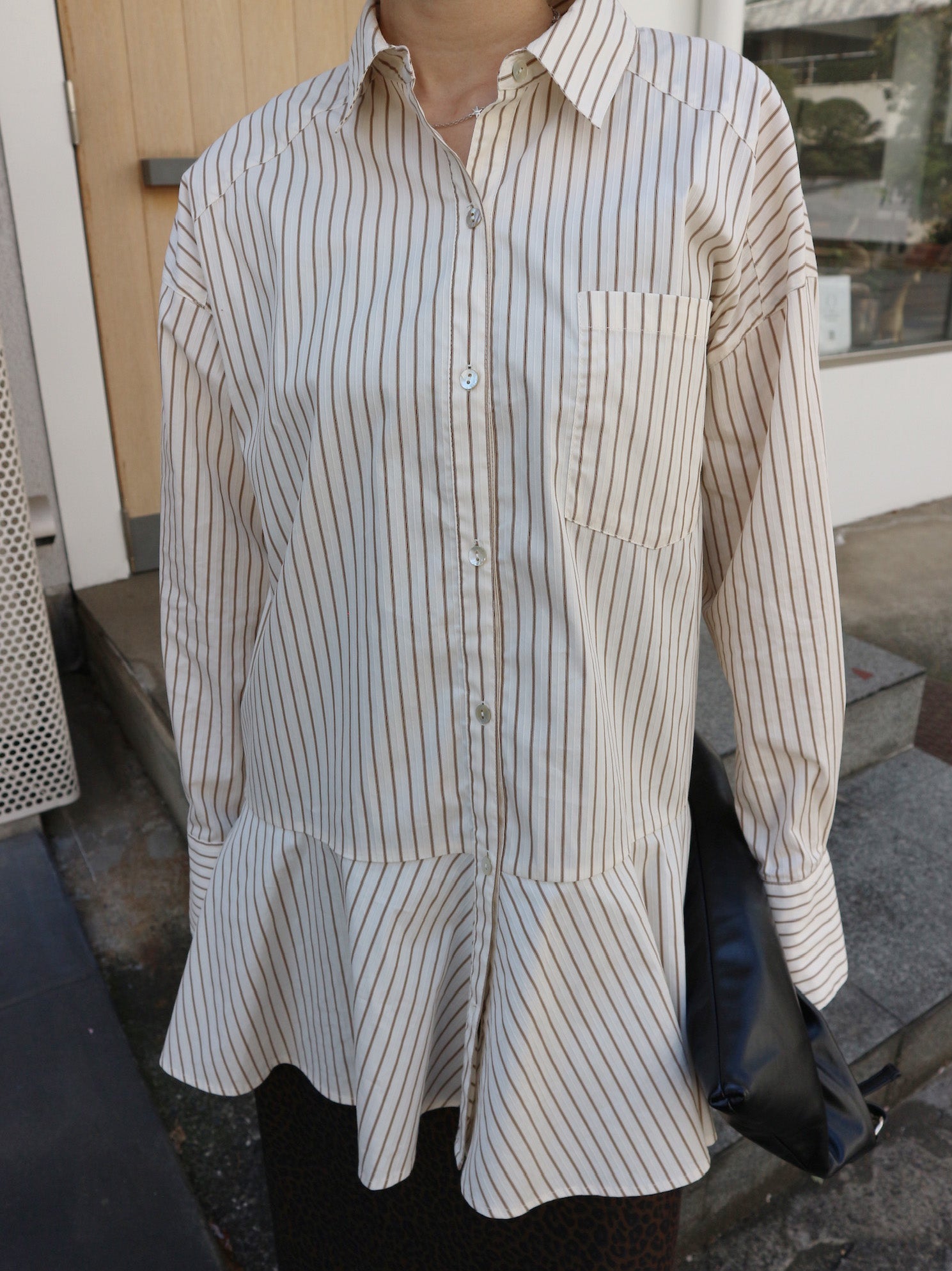 LOW WAIST FLARE SHIRT