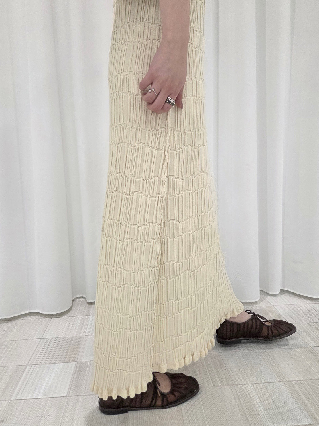 MEDI 2WAY WAVY FRILL KNIT DRESS