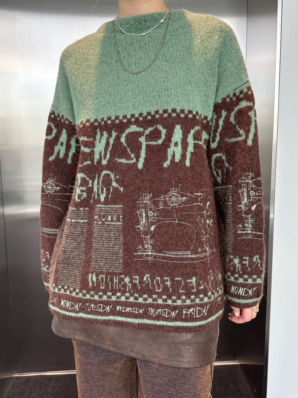 NEWS PAPER JACQUARED KNIT TOP