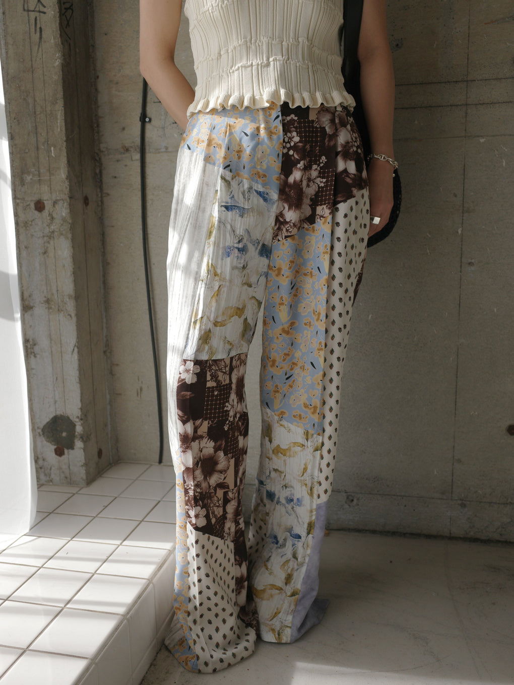 MEDI VARIOUS PATTERN TUCK PANTS