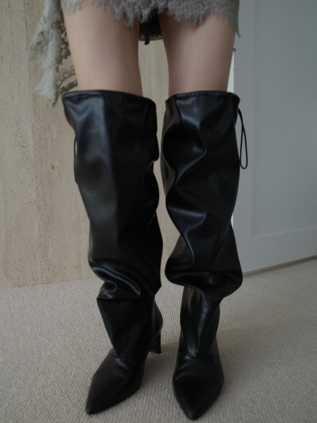 WIDE BAGGY BOOTS
