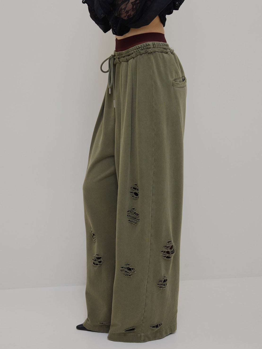 SULFUR DYEING WIDE SWEAT PANTS