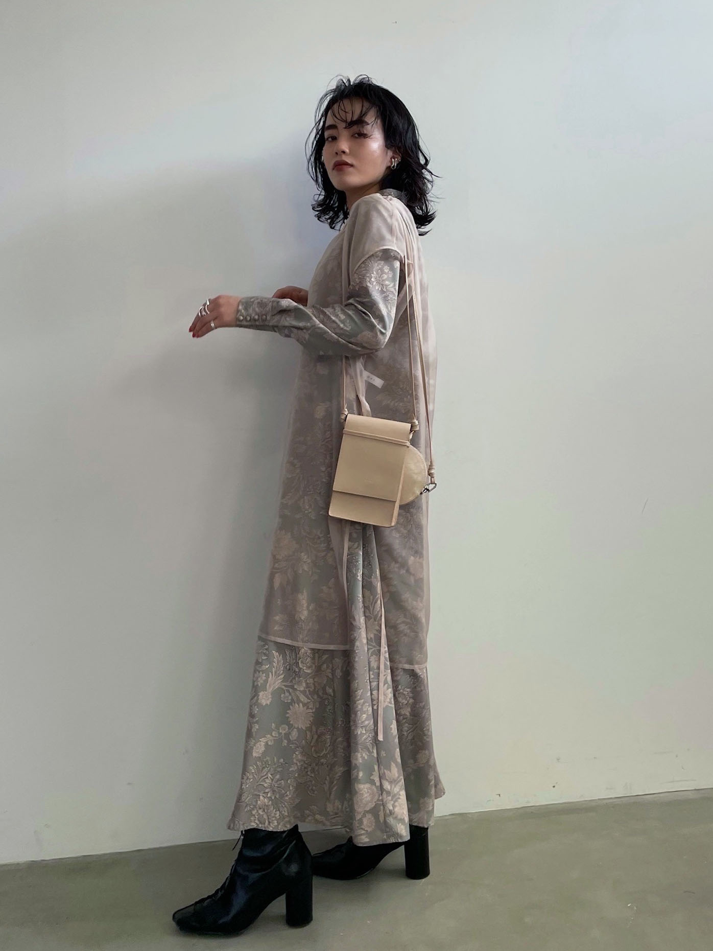 shiori_MADELEINE VEIL DRESS | AMERI