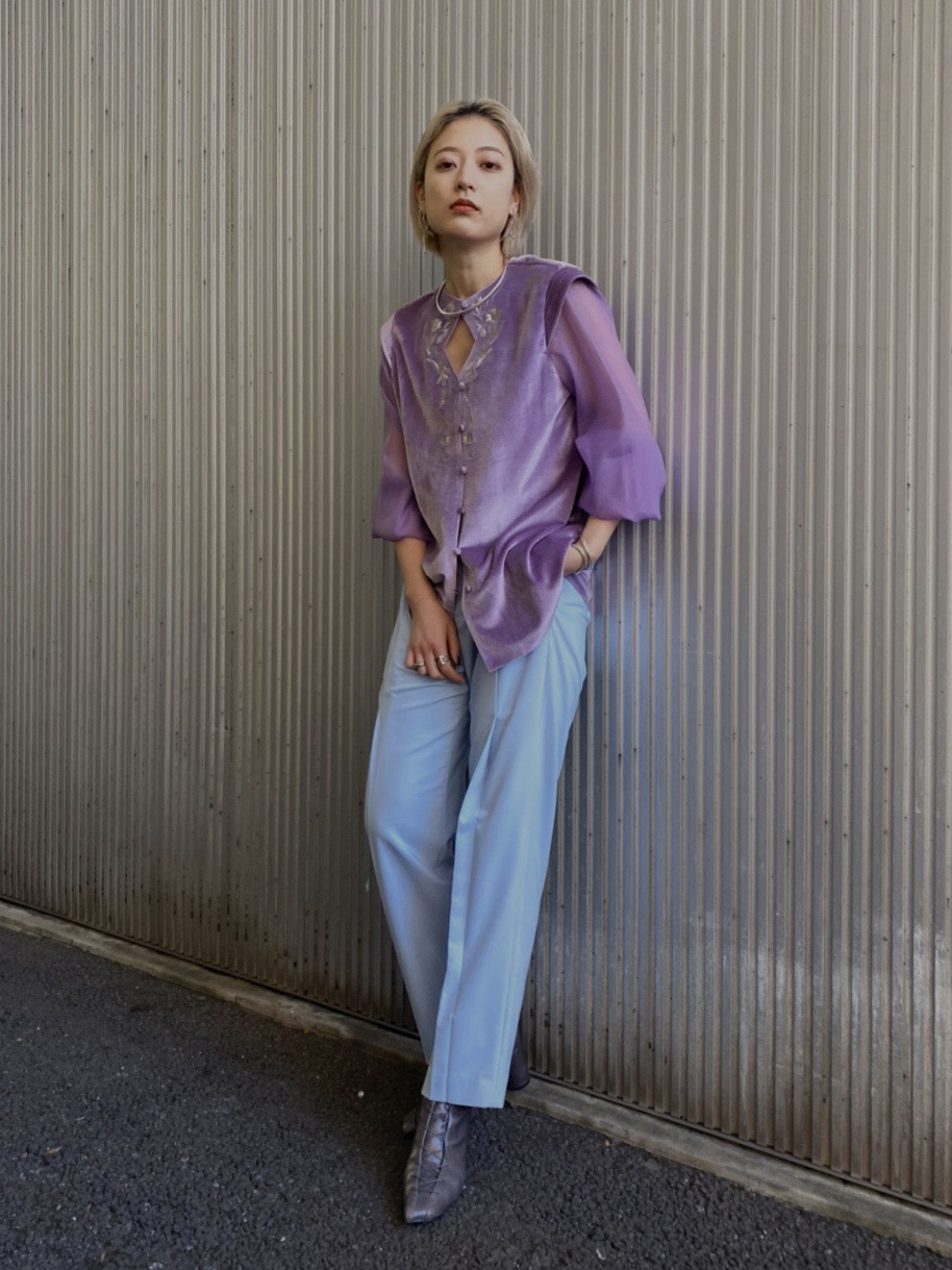 shiho_UND VELOUR EMBROIDERY BLOUSE