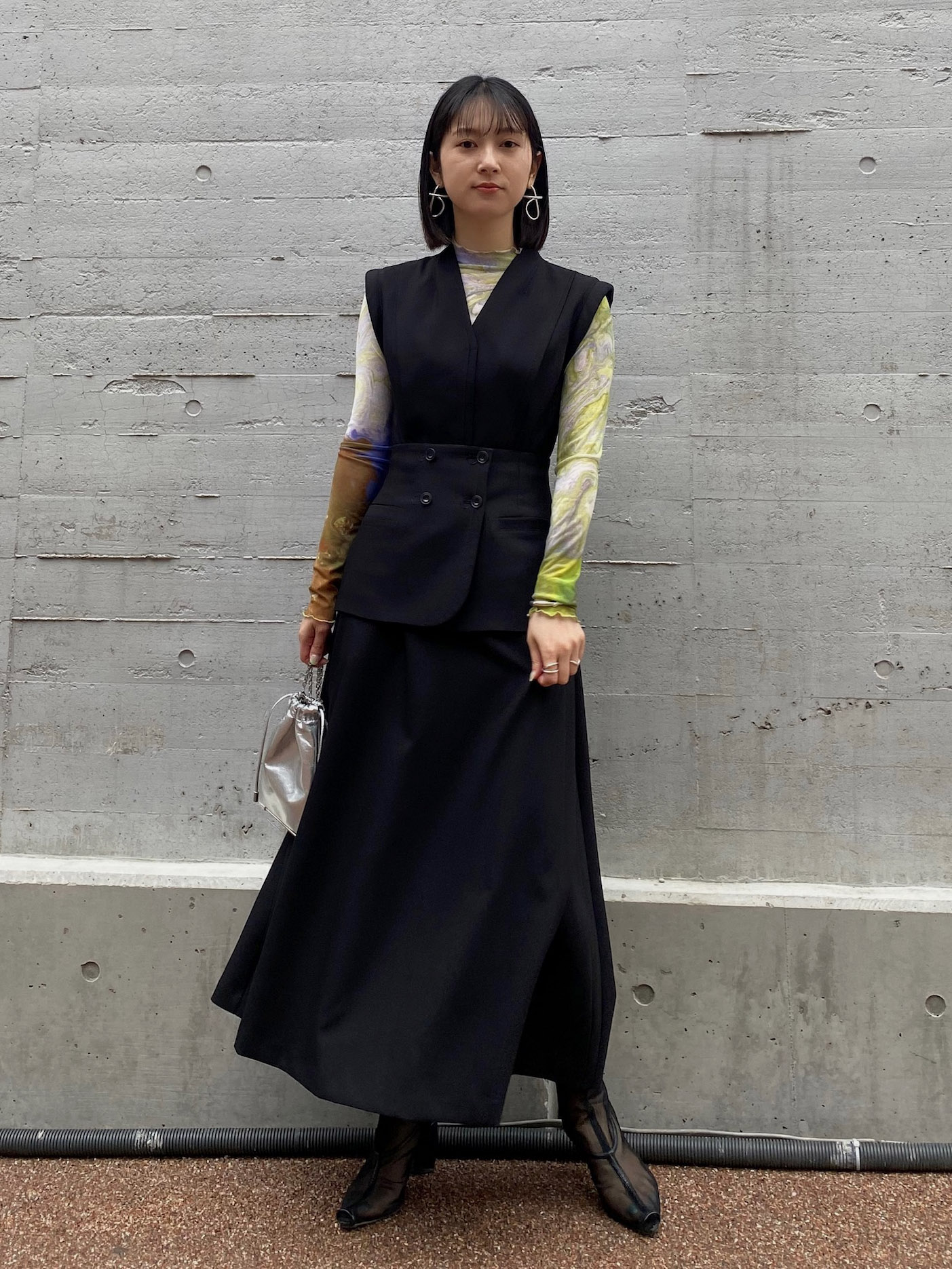 yu_SHOULDER PADDED PEPLUM DRESS | AMERI