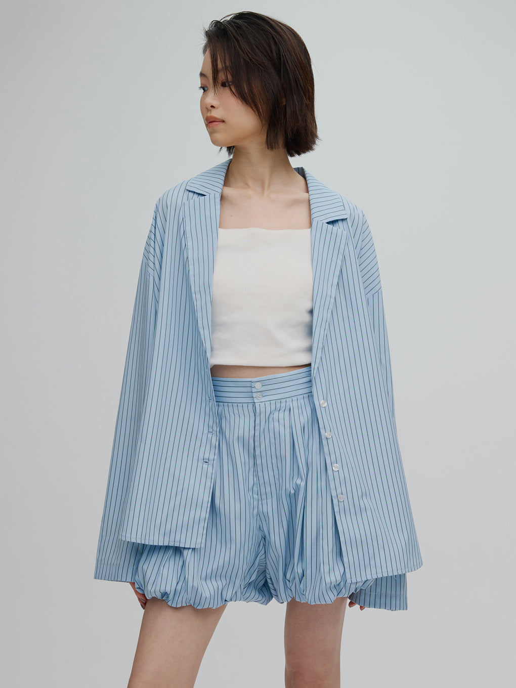 AMERI PINSTRIPE JACKET DETAIL SHIRTブルーM PINSTRIPE JACKET DETAIL SHIRT