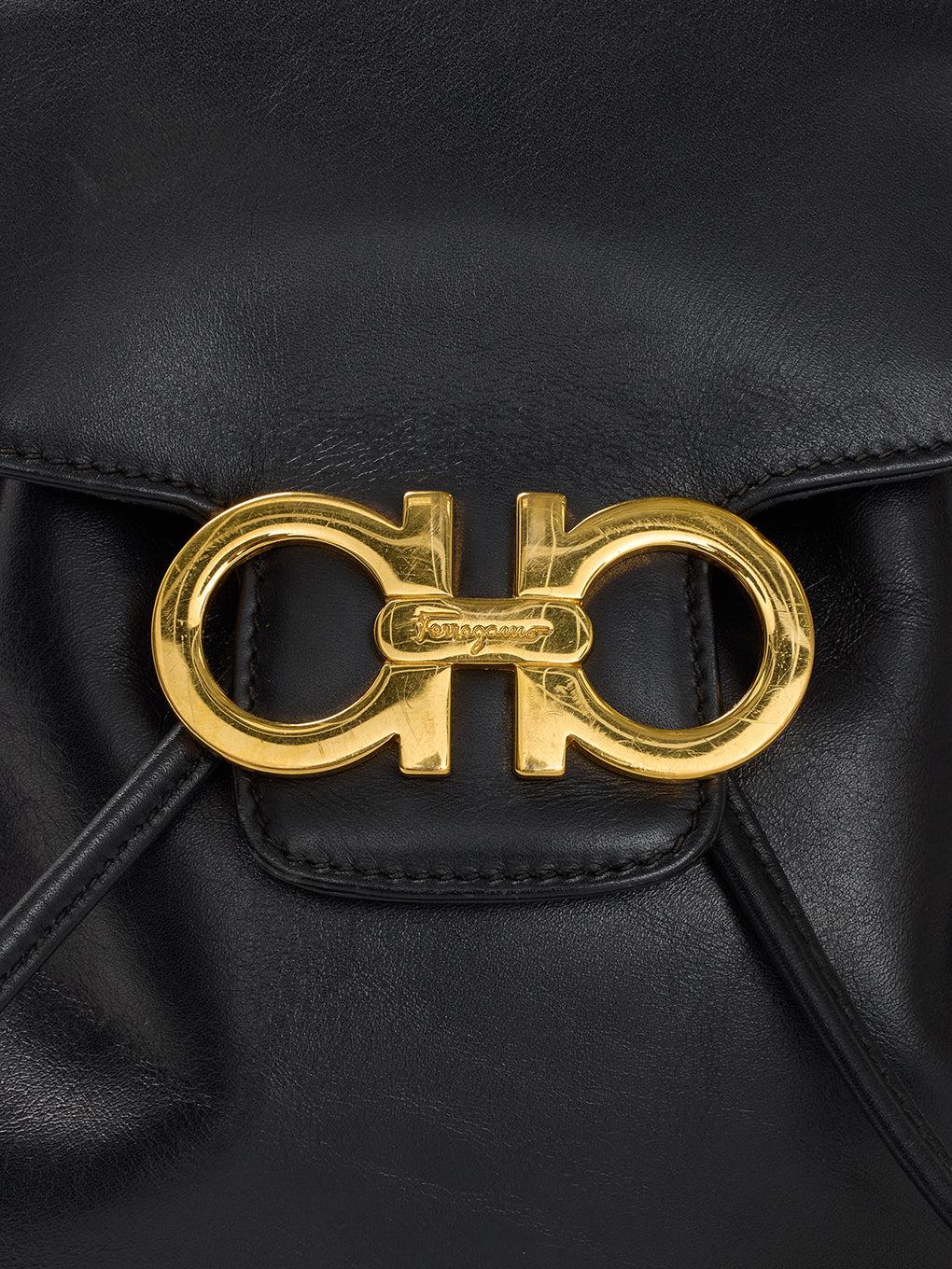 Ferragamo ガンチーニ金具リュックサック