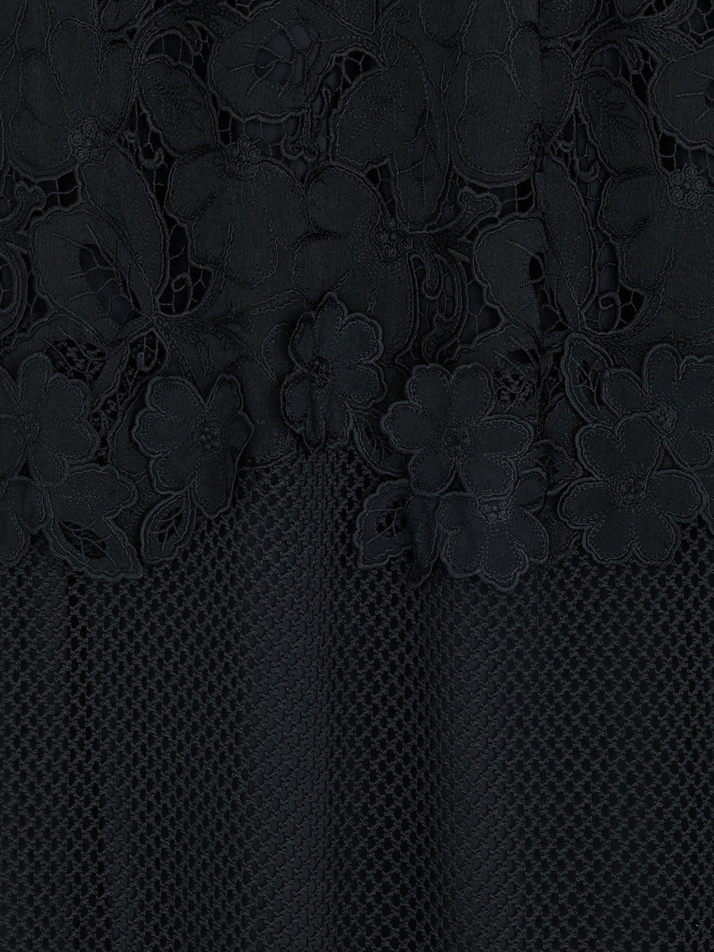 MEDI CUTWORK 3D LACE MOTIF LAYERED SKIRT