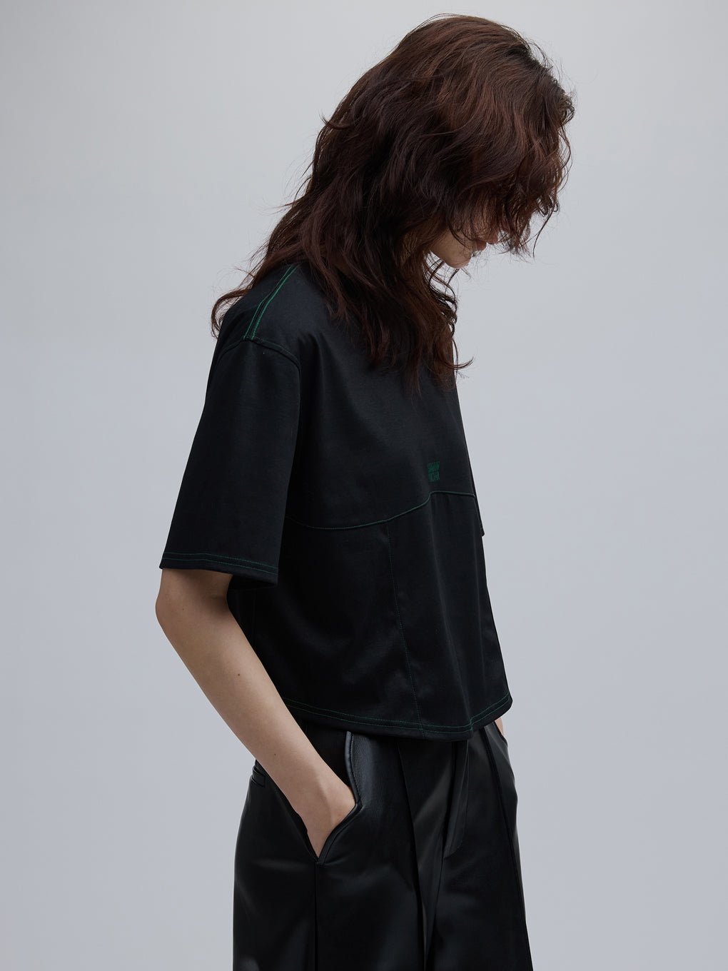 BACK OPEN SHINE TEE