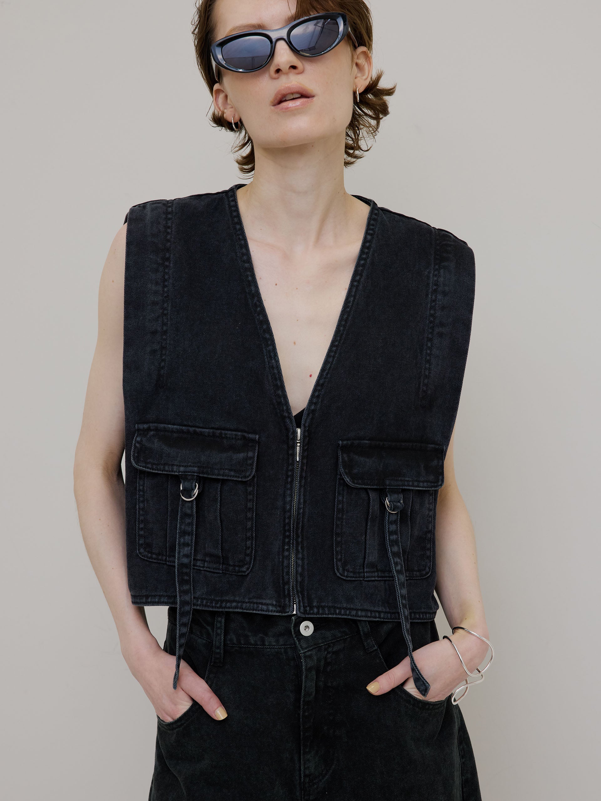 COMPACT FADE DENIM VEST