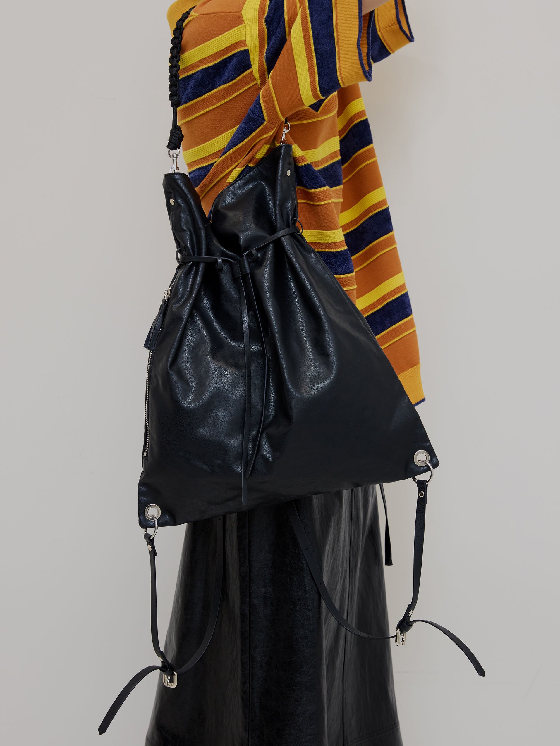 MANY WAY SYNTHETIC LEATHER BAG