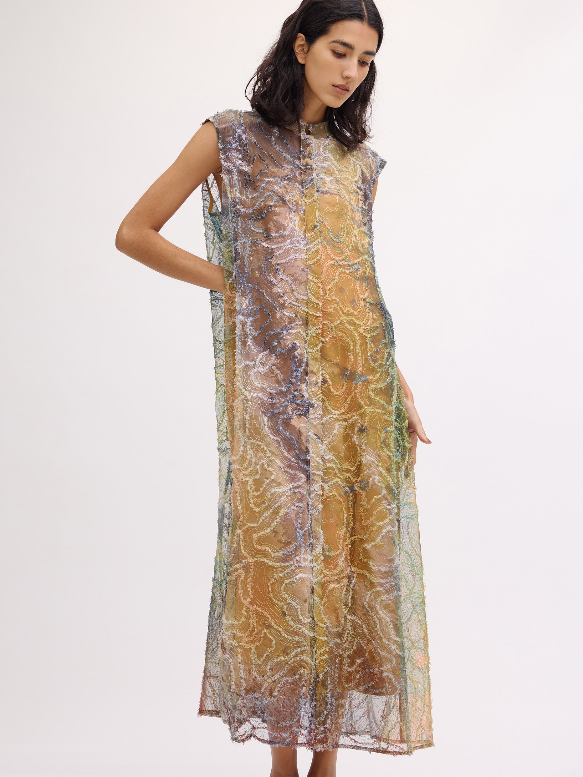 RIPPLE SHAGGY ART TRANSFORM DRESS