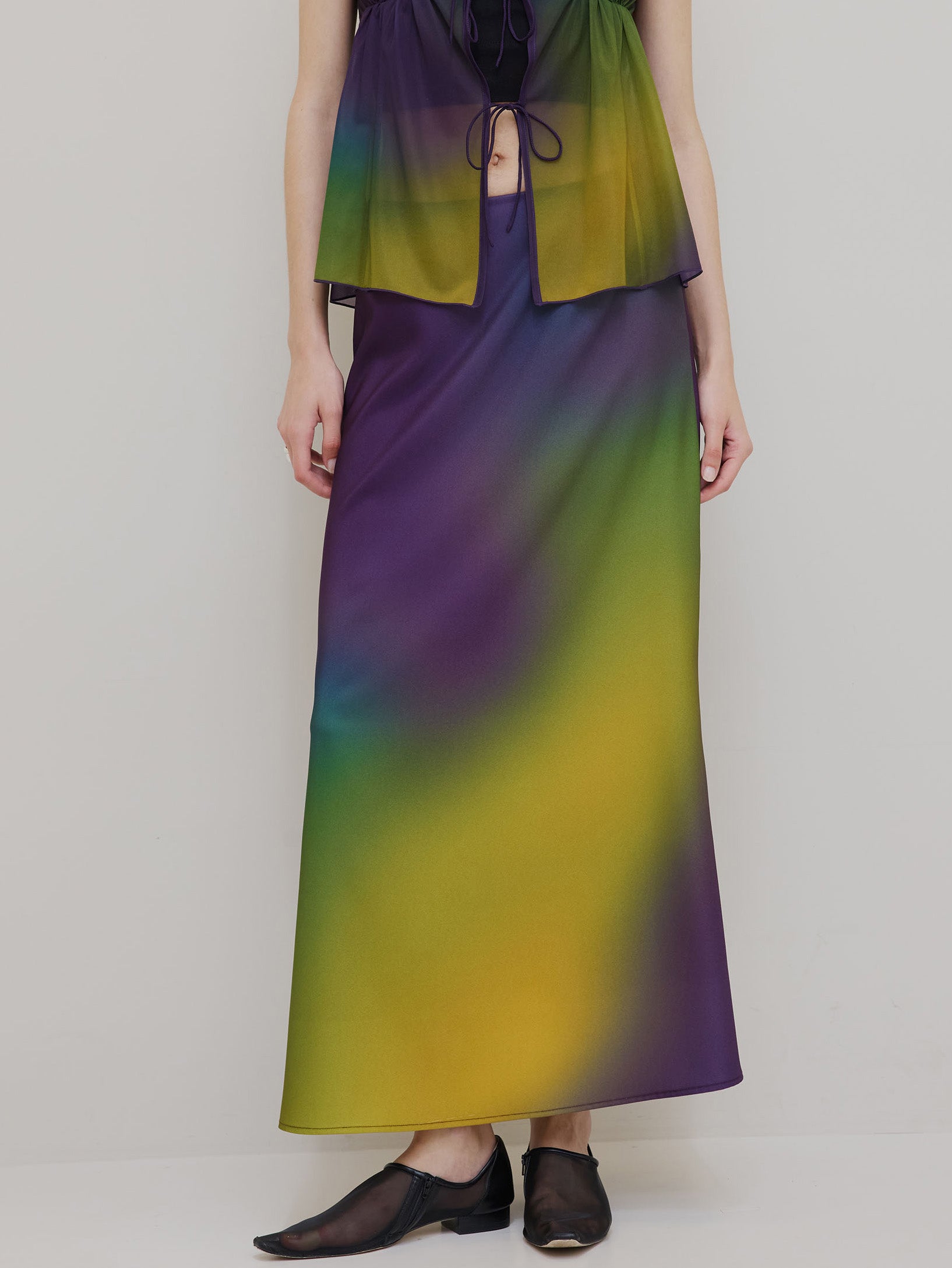 MEDI GRADIENT SKIRT
