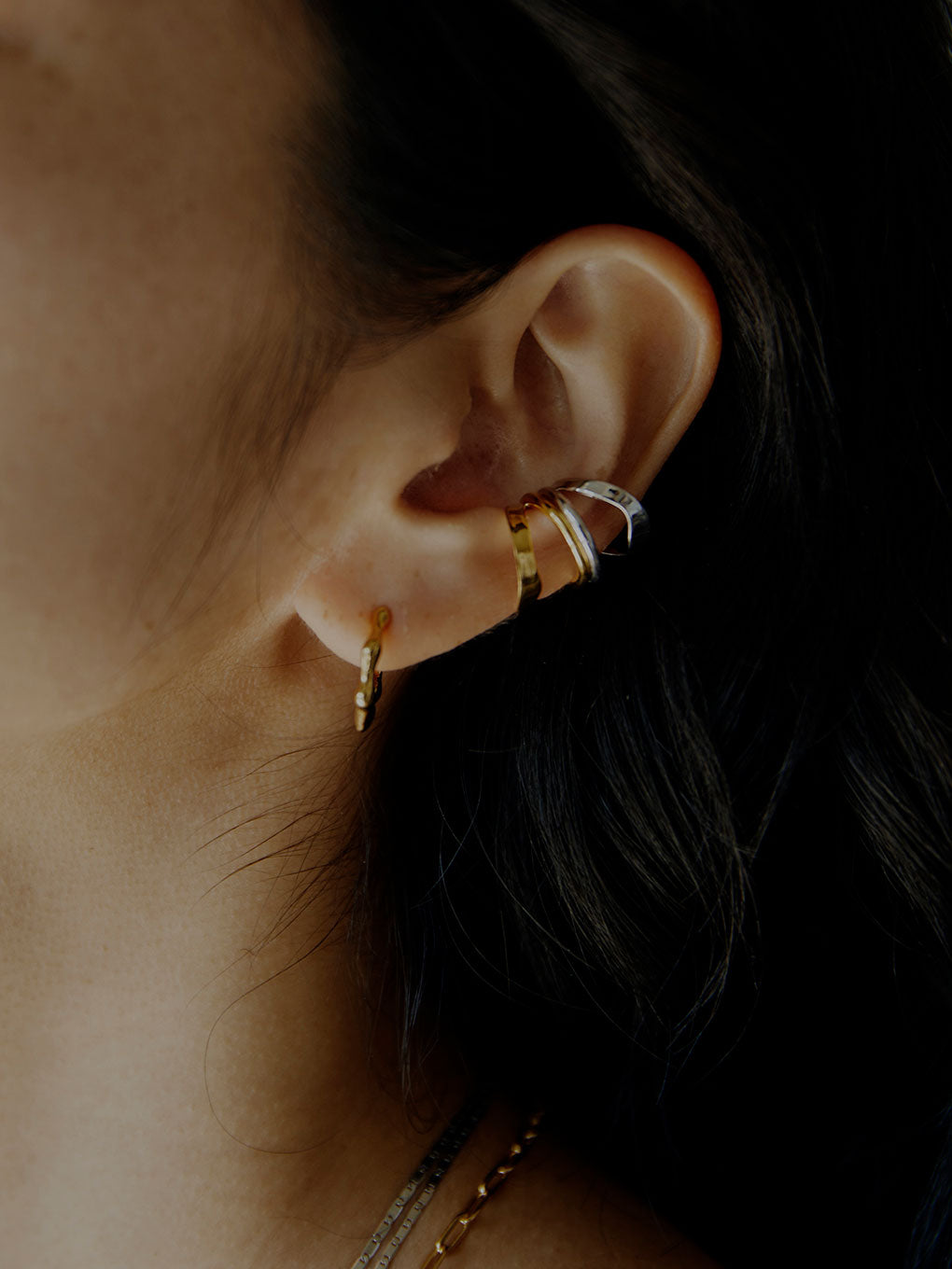 MARIA BLACK Ripples Earcuff