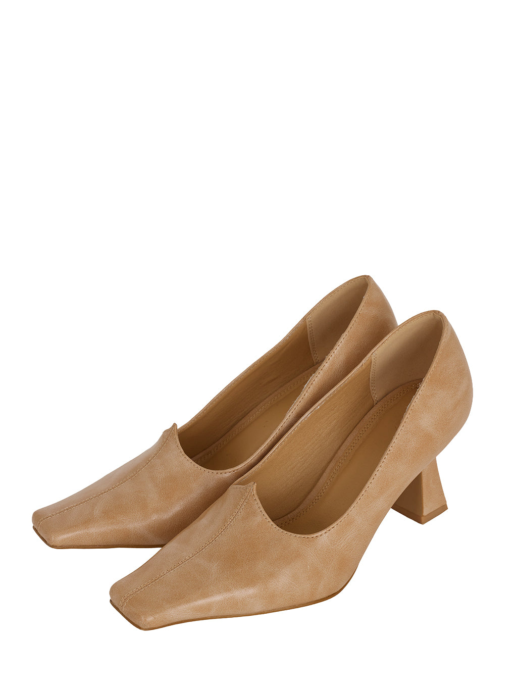 HEART CUT SQUARE TOE PUMPS