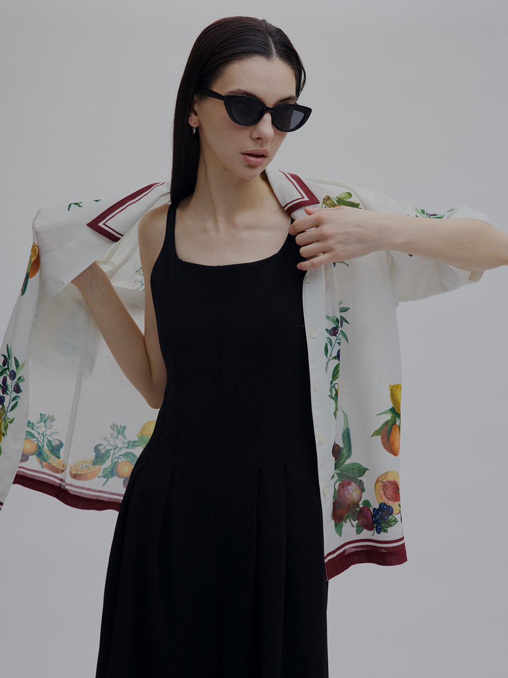 MEDI FRUIT SCARF PATTERN SHEER SHIRT