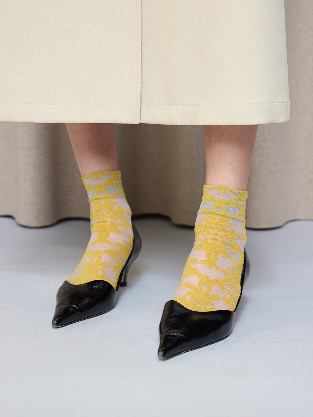 SHEER DAMASK SOCKS